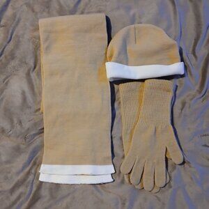 Vintage Xhilaration Women's Scarf Hat and Glove Set Tan and White OS
